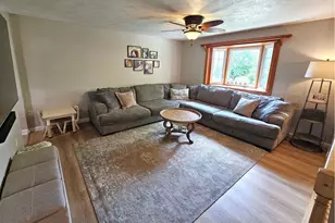 1021 Balsam Dr, South Strabane, PA 15301 - Photo 3