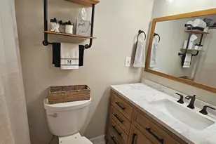1021 Balsam Dr, South Strabane, PA 15301 - Photo 17