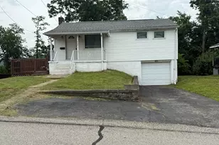 402 Oakhurst Ave, North Versailles, PA 15137 - Photo 1