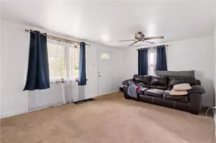 402 Oakhurst Ave, North Versailles, PA 15137 - Photo 3