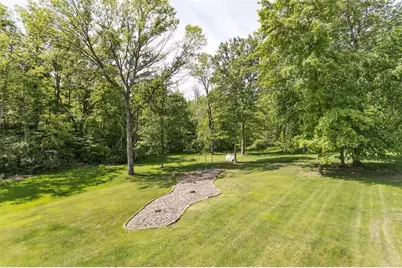 425 Mallard Dr, Cranberry Township, PA 16066 - Photo 5