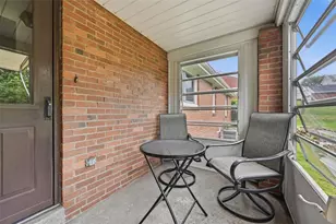 2207 Ridgevue Ave, Aliquippa, PA 15001 - Photo 13