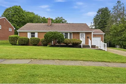 2207 Ridgevue Ave, Aliquippa, PA 15001 - Photo 1