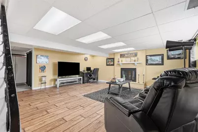 1407 Great Oak Drive, Scott Township, PA 15220 - Photo 23