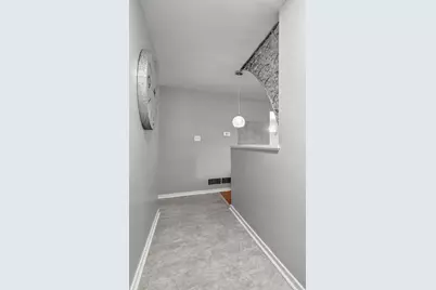 1407 Great Oak Drive, Scott Township, PA 15220 - Photo 3