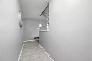 1407 Great Oak Dr, Scott Township, PA 15220 - Photo 3