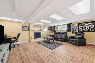 1407 Great Oak Drive, Scott Township, PA 15220 - Photo 25