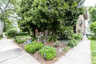 3203 Shady Ave Ext, Pittsburgh, PA 15217 - Photo 3