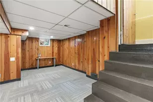 3203 Shady Ave Ext, Pittsburgh, PA 15217 - Photo 27
