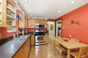 3203 Shady Ave Ext, Pittsburgh, PA 15217 - Photo 15