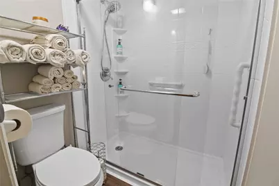 5825 5th Ave #102, Pittsburgh, PA 15232 - Photo 11