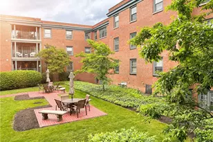 5825 Fifth Ave, Pittsburgh, PA 15232 - Photo 15