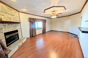 301 Pleasantview Ave, Butler, PA 16001 - Photo 11