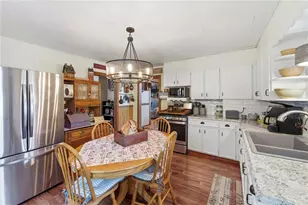 1035 E Main St, Rural Valley Boro, PA 16249 - Photo 9