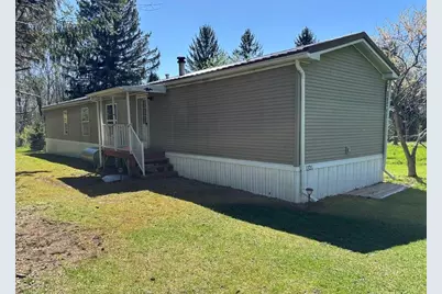 1331 W Pitt St, Jennerstown Boro, PA 15547 - Photo 5