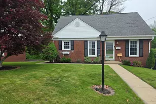 5020 Clifton Dr, Aliquippa, PA 15001 - Photo 1