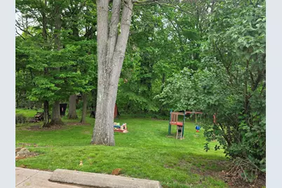 5020 Clifton Drive, Aliquippa, PA 15001 - Photo 27