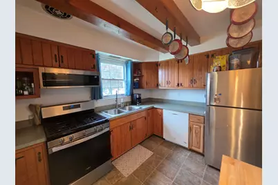 5020 Clifton Drive, Aliquippa, PA 15001 - Photo 9
