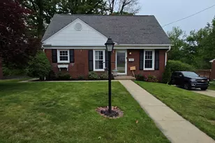 5020 Clifton Dr, Aliquippa, PA 15001 - Photo 3