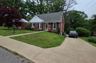 5020 Clifton Dr, Aliquippa, PA 15001 - Photo 5