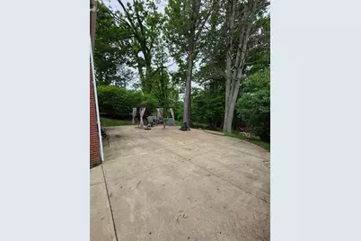 5020 Clifton Drive, Aliquippa, PA 15001 - Photo 25