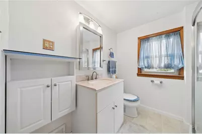115 Locust St, Jeannette, PA 15644 - Photo 25