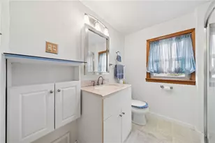 115 Locust St, Jeannette, PA 15644 - Photo 25