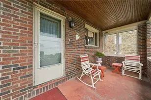 115 Locust St, Jeannette, PA 15644 - Photo 27