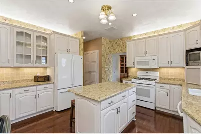 69 Orchard St, Carroll Twp, PA 15022 - Photo 9