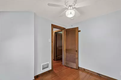 2030 Wesley St, McKeesport, PA 15132 - Photo 17