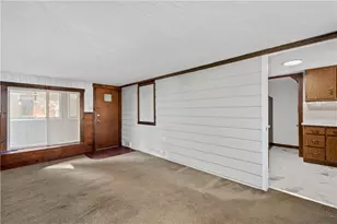 2030 Wesley St, McKeesport, PA 15132 - Photo 11