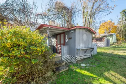 2030 Wesley St, McKeesport, PA 15132 - Photo 19