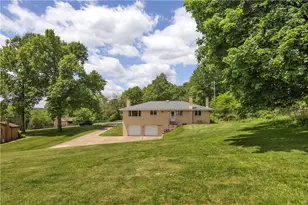115 Montgomery Dr, Pine Township, PA 15090 - Photo 25