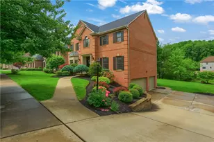 358 Steeplechase Dr, Cranberry Township, PA 16066 - Photo 3