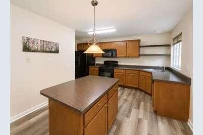 122 Broadstone Dr, Adams Township, PA 16046 - Photo 5