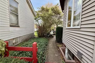 1510 Hanna St, New Castle, PA 16102 - Photo 7