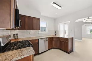 1024 Jerome St, Pittsburgh, PA 15220 - Photo 17