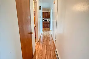 102 Lyn Dale Dr, Center Township, PA 16001 - Photo 23