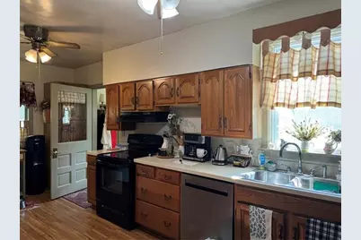 149 S Franklin Street, Prospect Boro, PA 16052 - Photo 5