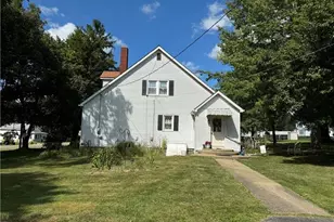 149 S Franklin St, Prospect Boro, PA 16052 - Photo 3
