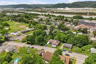 274 Camilla St, Baden, PA 15005 - Photo 37