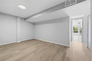 907 Camelot Dr, Pittsburgh, PA 15237 - Photo 7