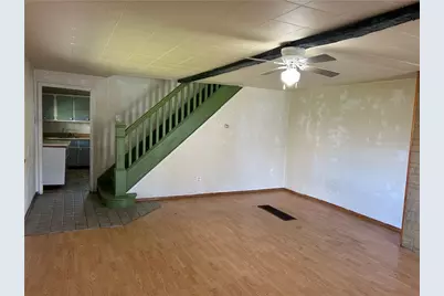 304 Trevor St, Connellsville, PA 15425 - Photo 3