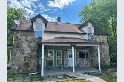 304 Trevor St, Connellsville, PA 15425 - Photo 1