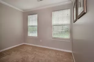 352 Maple Ridge Dr, Canonsburg, PA 15317 - Photo 23