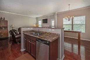 352 Maple Ridge Dr, Canonsburg, PA 15317 - Photo 7