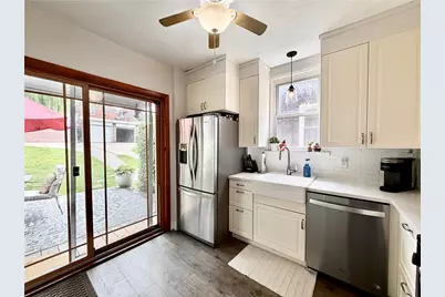 941 Kennebec St, Pittsburgh, PA 15217 - Photo 7