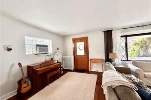 941 Kennebec St, Pittsburgh, PA 15217 - Photo 3