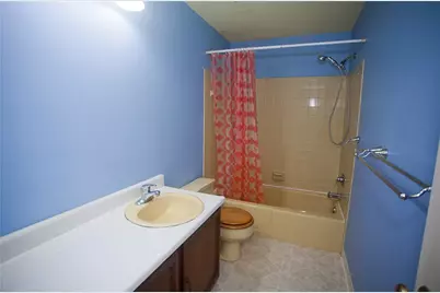 256 Kinvara Drive, Ross Twp, PA 15237 - Photo 17
