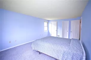 256 Kinvara Dr, Ross Twp, PA 15237 - Photo 9